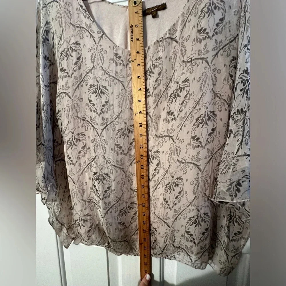 PIAZZA ROMA Italian ๐ฎ๐น 100% Silk Blouse Capelet Ivory Blush Floral M 2 in 1 - Picture 11 of 14